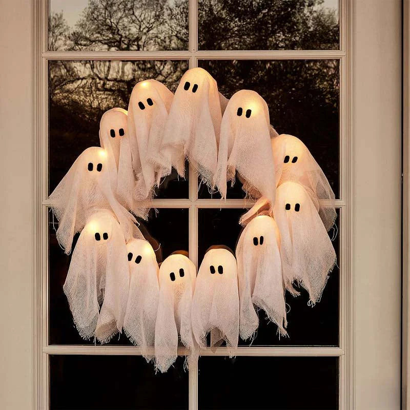 Hallowy™  Ghosts Glow Wreath