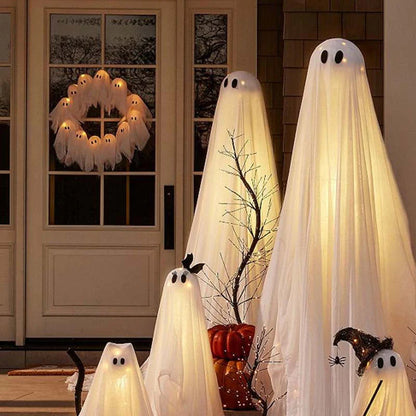 Hallowy™  Ghosts Glow Wreath
